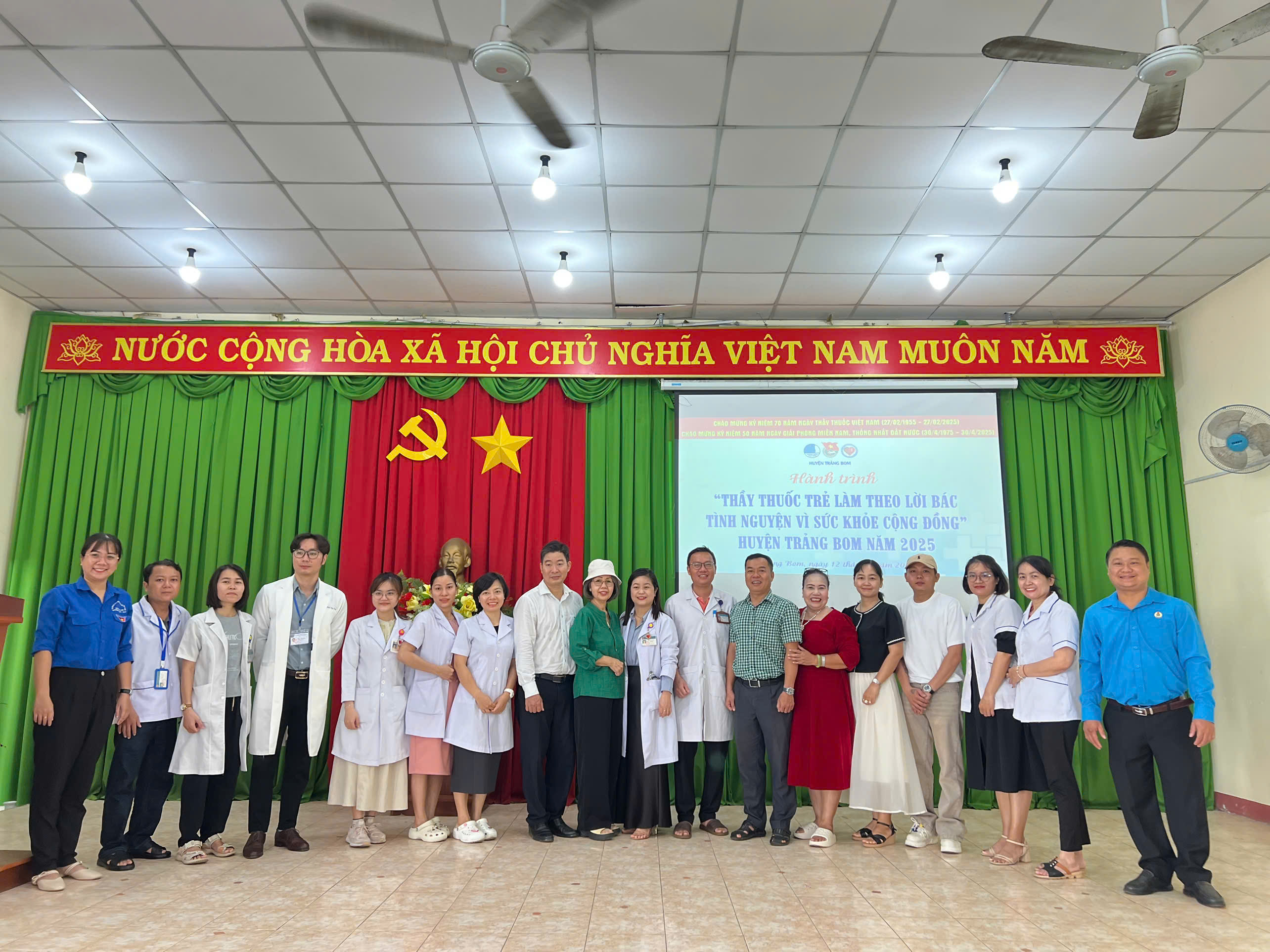 Hành trình Thầy thuốc trẻ “Làm theo lời Bác - tình nguyện vì sức khỏe cộng đồng” huyện Trảng Bom năm 2025